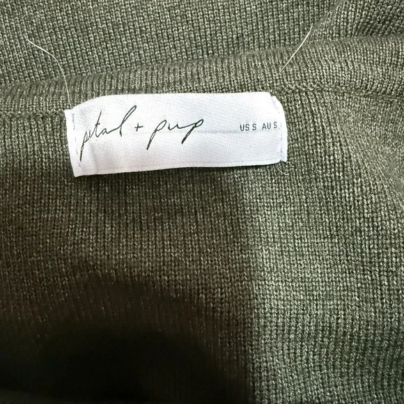 Petal & Pup Archie Off the Shoulder Midi Dress - Picture 6 of 7